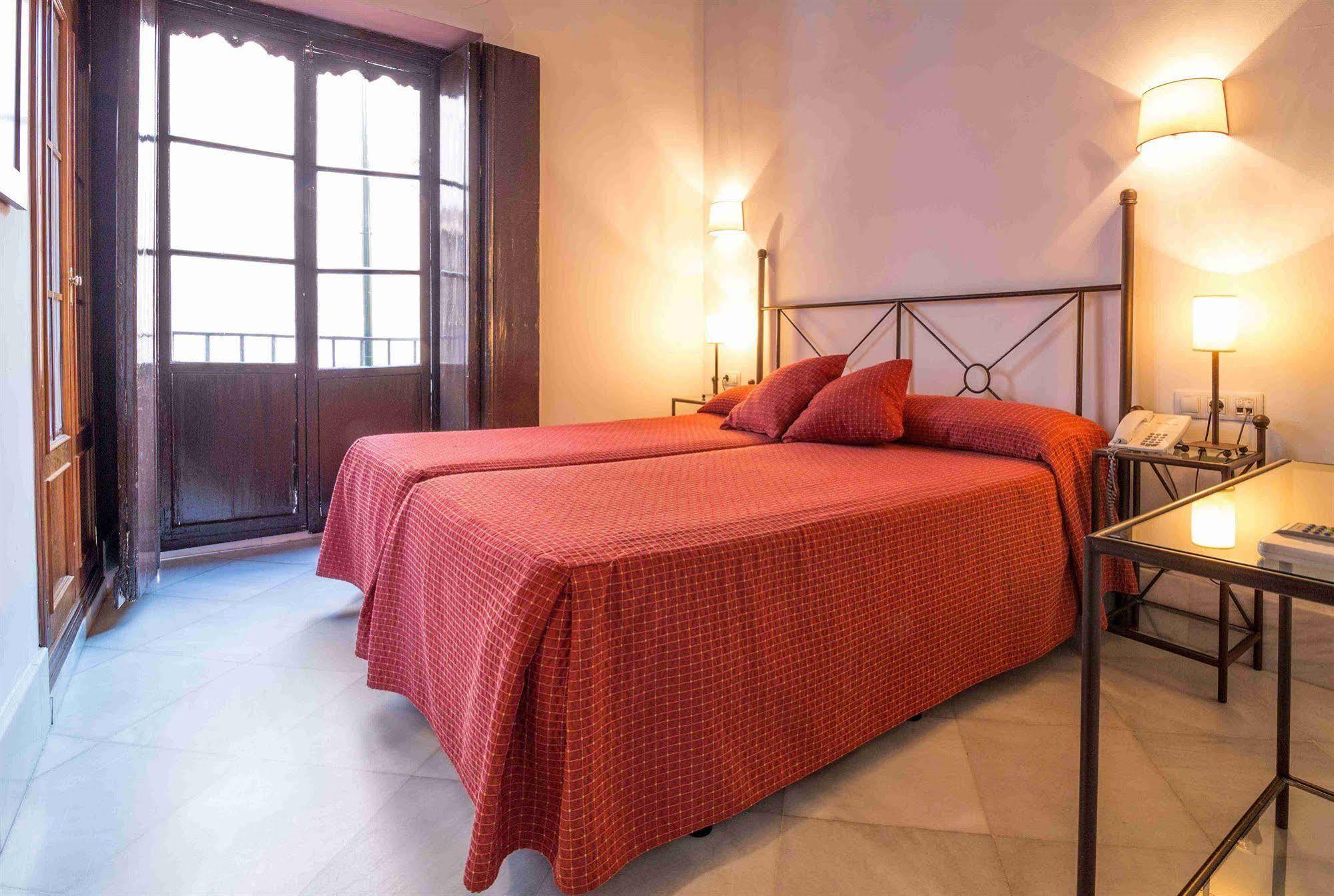 Nuea Giralda Otel Sevilla Dış mekan fotoğraf