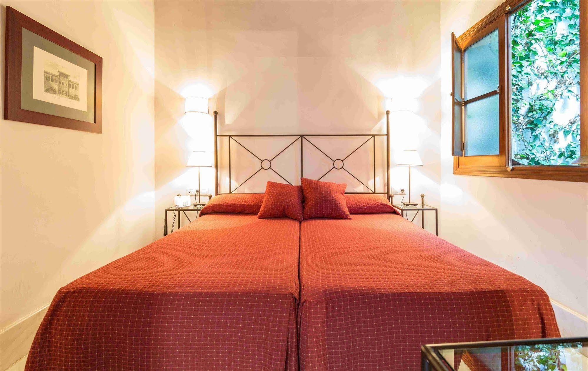 Nuea Giralda Otel Sevilla Dış mekan fotoğraf